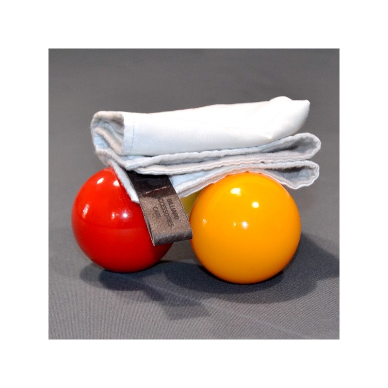 Ball cleaner